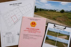Thực hiện thủ tục đất đai trong dự án bất động sản, bao gồm giao đất, cho thuê đất, chuyển mục đích sử dụng đất và giải phóng mặt bằng theo quy định pháp luật.